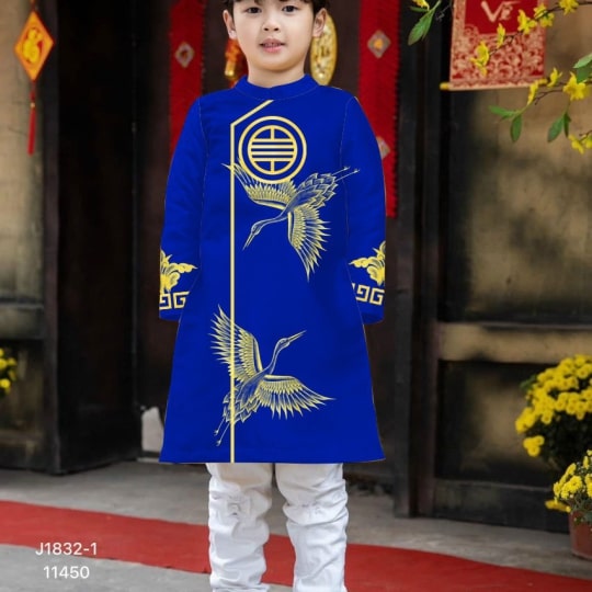 Áo Dài Trắng Hạt Vàng - Ảnh 2